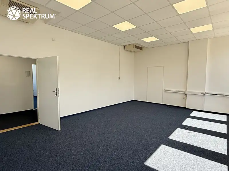 Pronájem kanceláře 110 m², Brno – náhled fotky 1