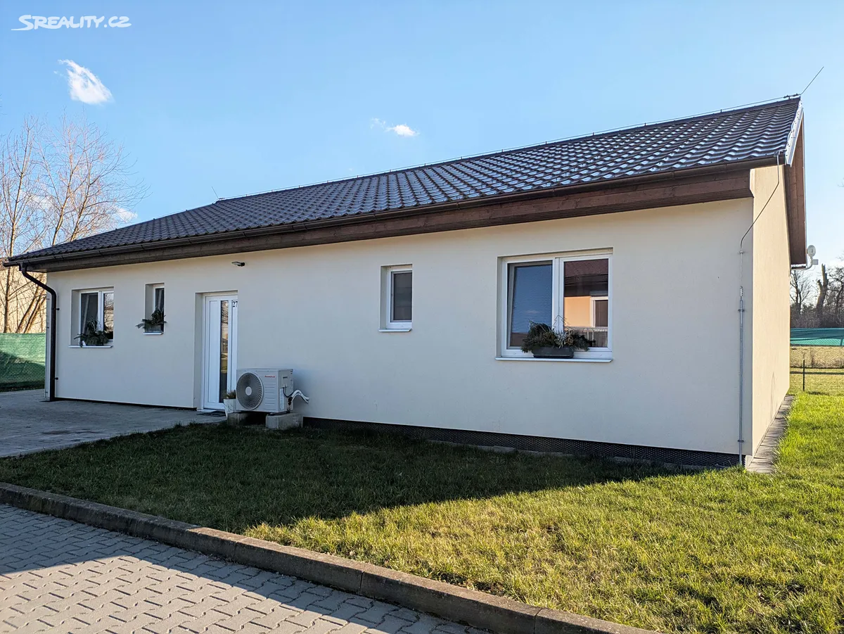 Prodej rodinného domu 100 m², pozemek 600 m², Libišany