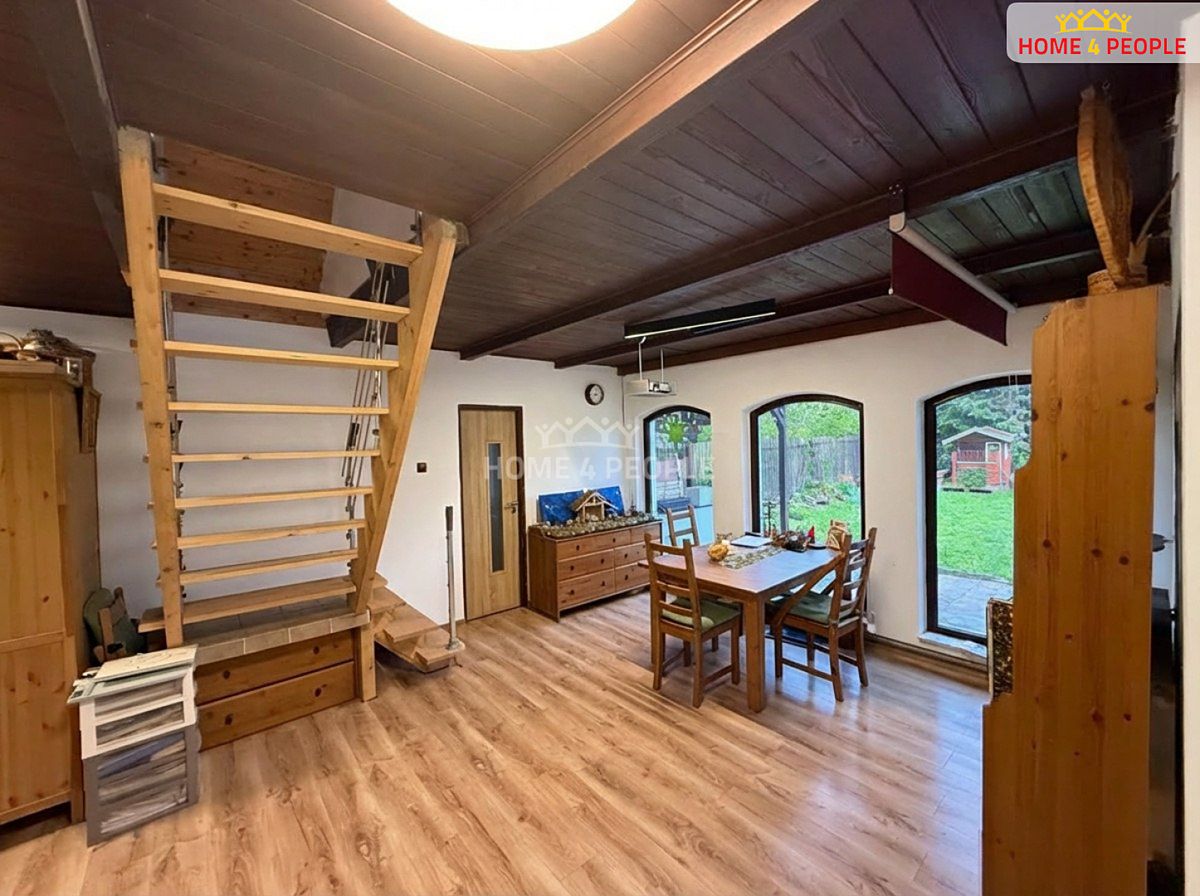 Prodej rodinného domu 119 m², pozemek 794 m² – fotografie 5