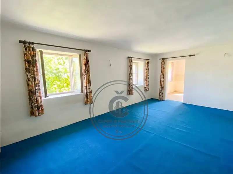 Prodej rodinného domu 70 m², pozemek 105 m², Klučenice – náhled fotky 2