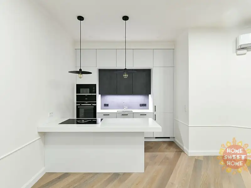 Pronájem bytu 4+kk 118 m², Praha – náhled fotky 3