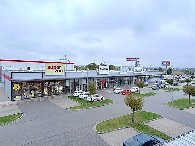 Pronájem obchodního prostoru 477 m², České Budějovice – náhled fotky 1