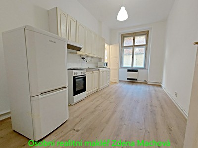 Pronájem bytu 2+kk 43 m²