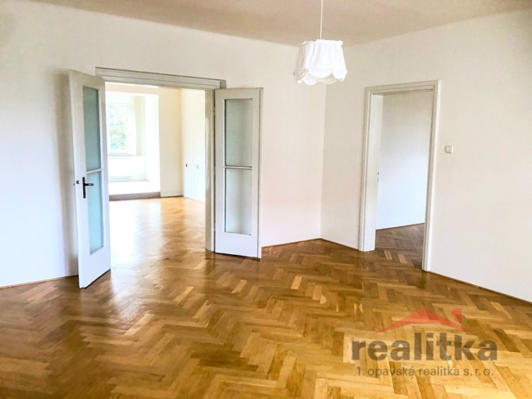 Wohnung 4+1 zur Miete, 160 m² (7 von 15)