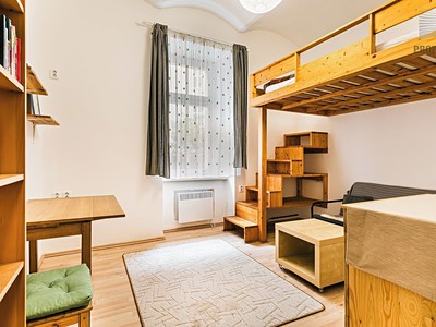 Pronájem bytu 1+1 27 m²