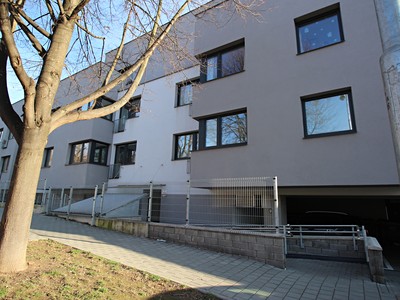 Pronájem bytu 1+kk 41 m² (Jednopodlažní)