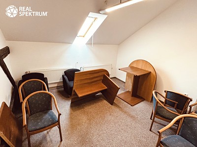 Pronájem kanceláře 120 m² — photo 3
