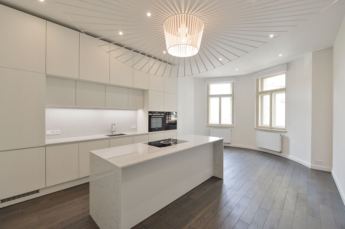 Pronájem bytu 4+kk 137 m² (Jednopodlažní)