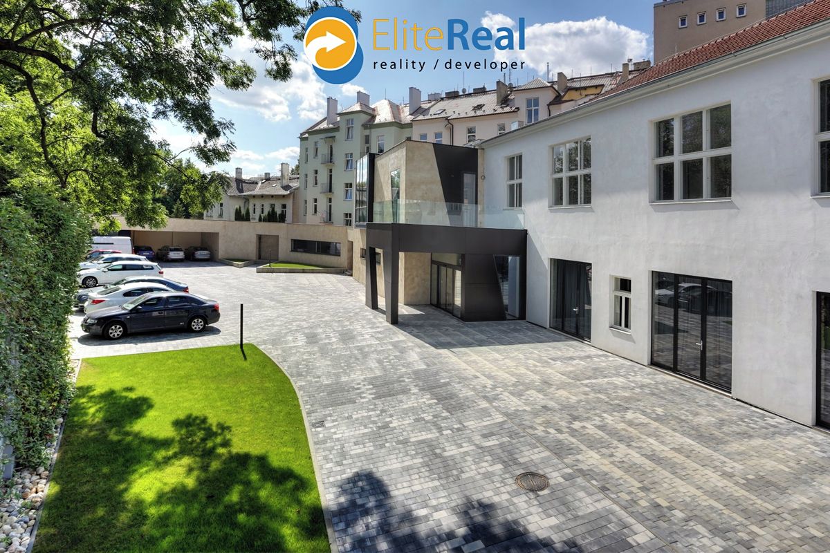 Pronájem kanceláře 155 m²