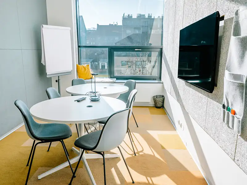 Pronájem kanceláře 100 m², Praha – náhled fotky 3
