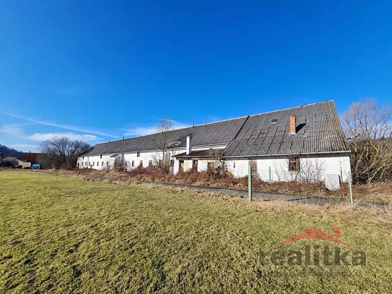 Prodej skladového prostoru 1690 m², Hradec nad Moravicí – náhled fotky 1