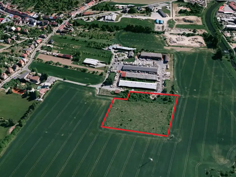 Prodej komerčního pozemku 15590 m², Tečovice – náhled fotky 2