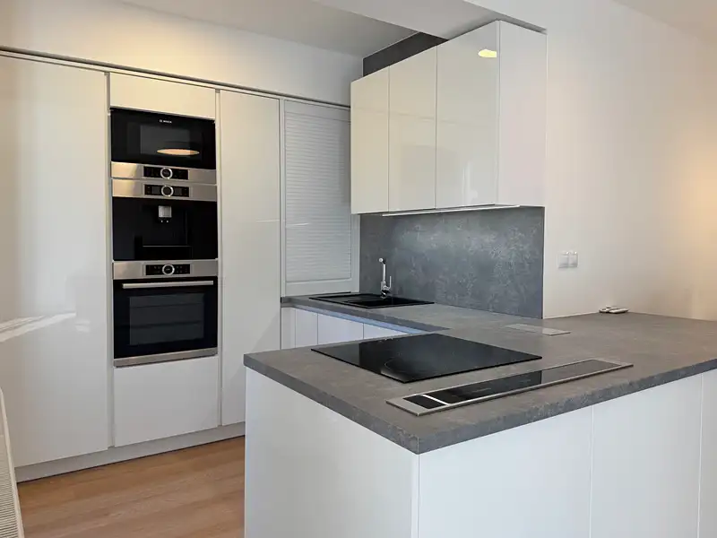 Prodej rodinného domu 157 m², pozemek 266 m², Praha – náhled fotky 2