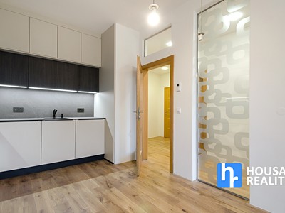 Pronájem bytu 2+kk 56 m²