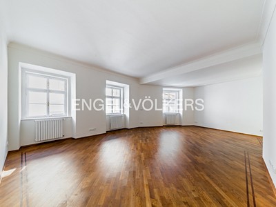 Pronájem bytu 4+1 170 m²