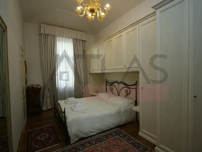 Pronájem bytu 3+kk 77 m², Praha – náhled fotky 3