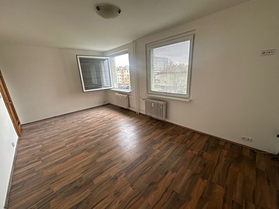 Pronájem bytu 2+kk 67 m² (Jednopodlažní)