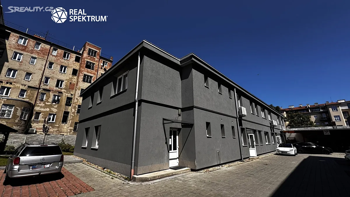 Pronájem kanceláře 125 m², Brno