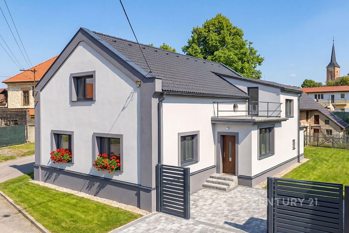 Prodej rodinného domu 155 m², pozemek 906 m²