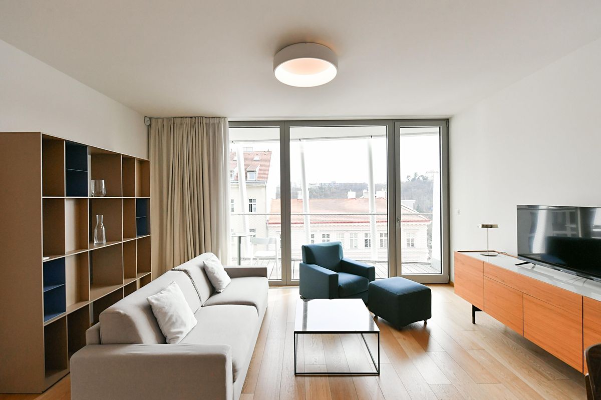 Pronájem bytu 2+kk 62 m², Praha – fotka 1 z 3