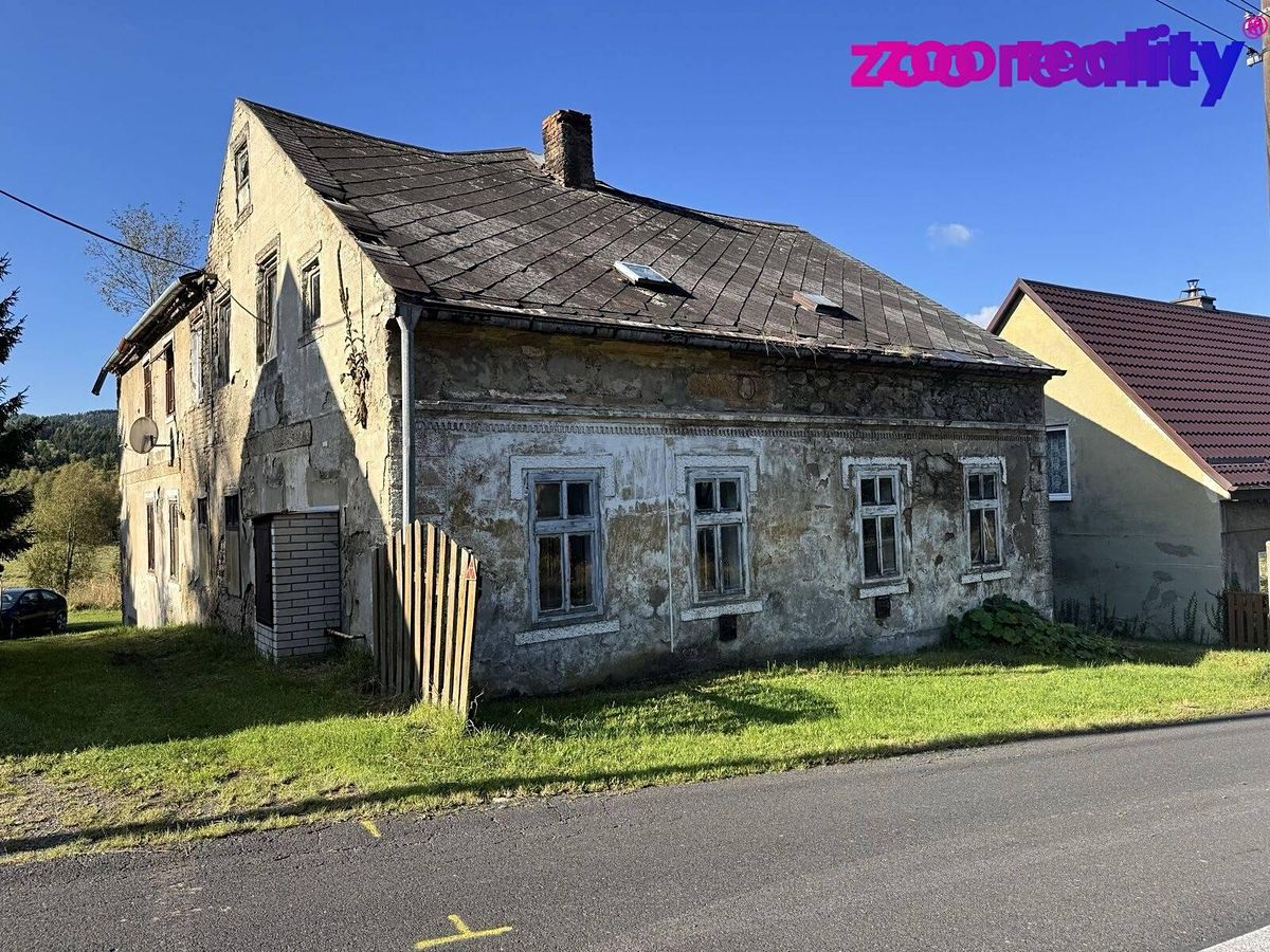 Prodej rodinného domu 200 m², pozemek 125 m²