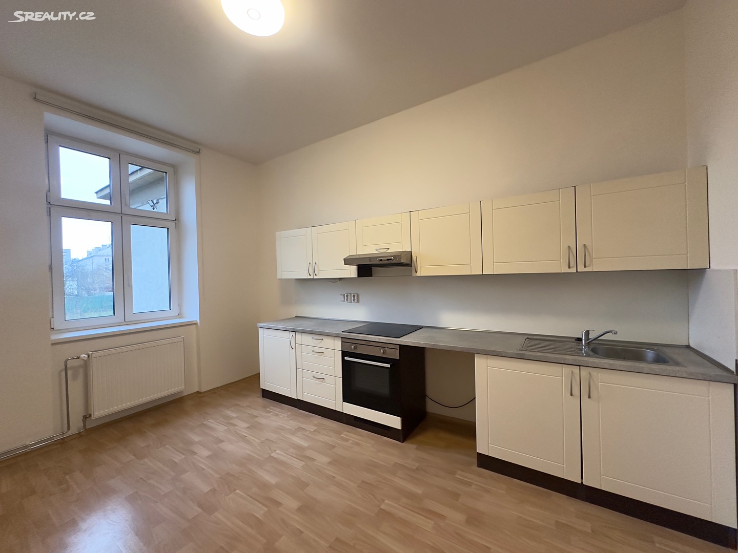 Pronájem bytu 2+1 80 m² – další