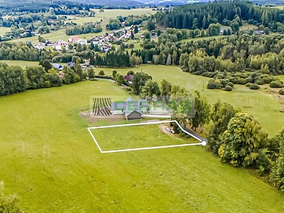 Prodej  stavebního pozemku 1 990 m²