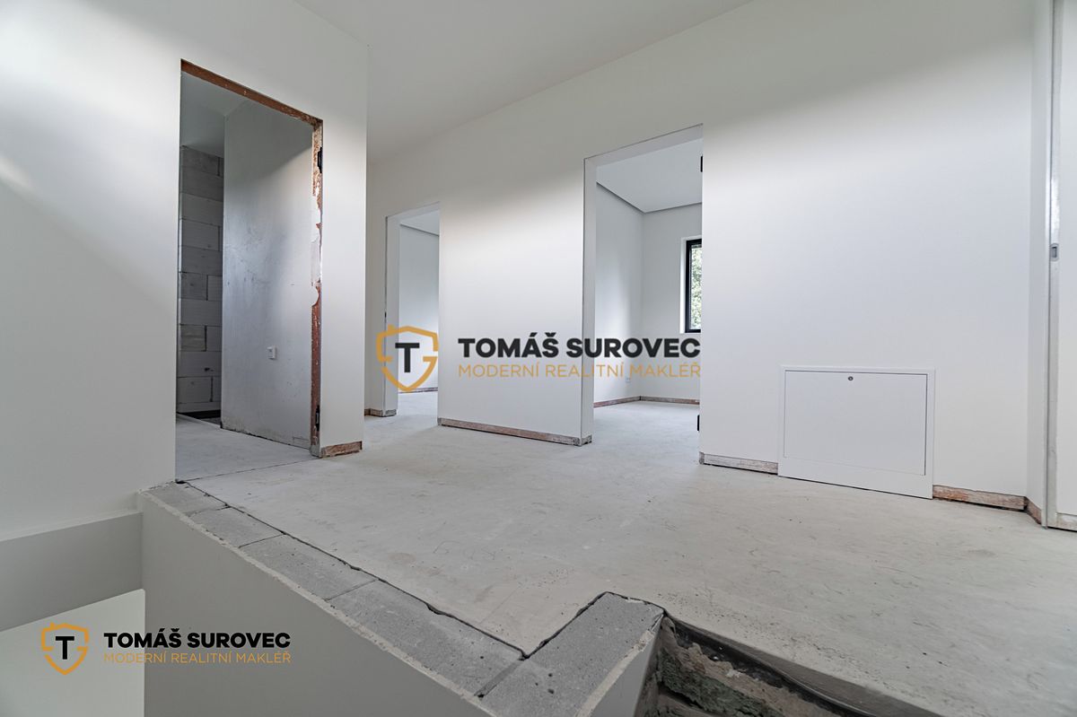 Prodej rodinného domu 157 m², pozemek 829 m² – fotografie 5