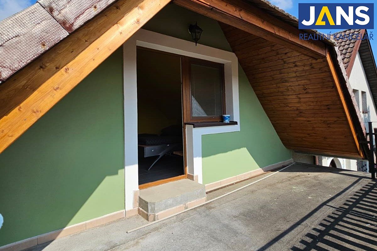 Prodej rodinného domu 100 m², pozemek 1987 m² – fotografie 5