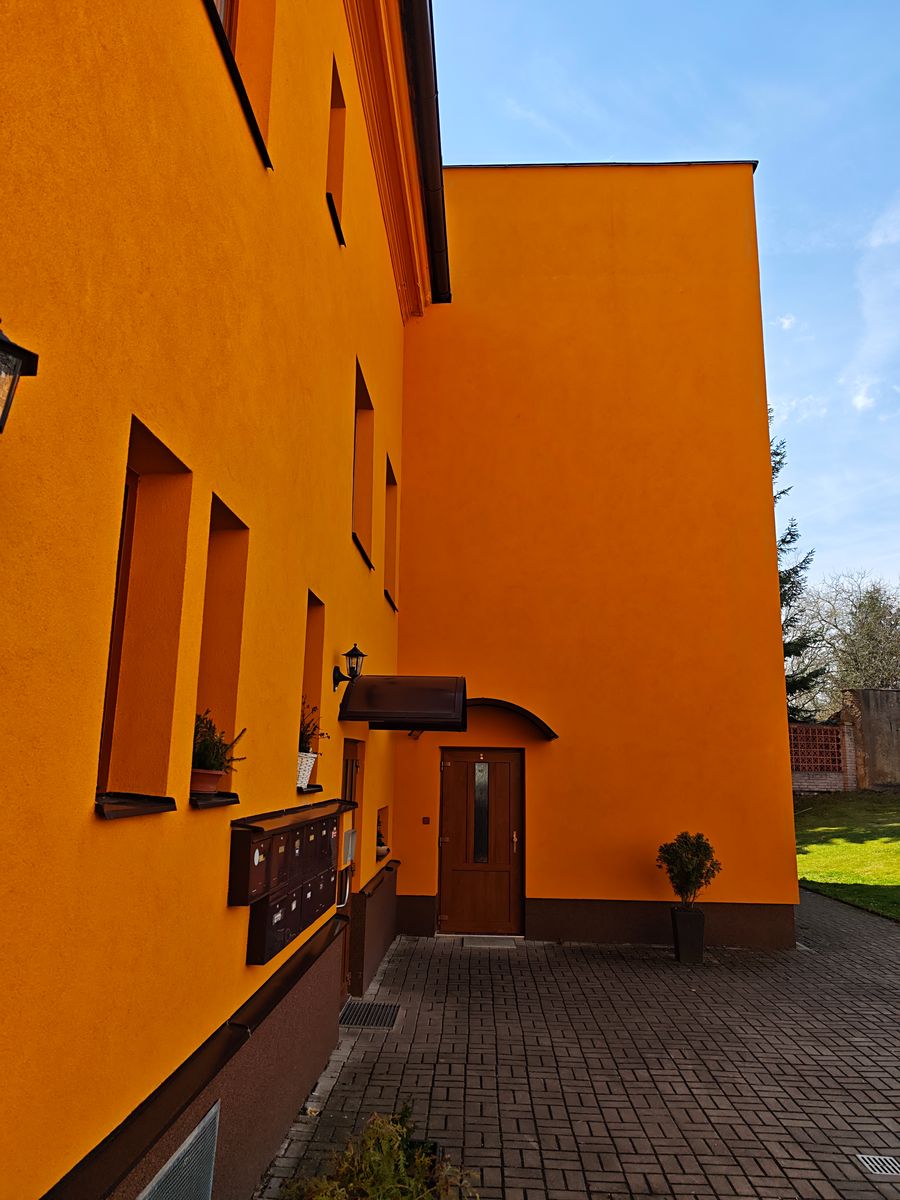 Prodej rodinného domu 588 m², pozemek 2891 m² – fotografie 3