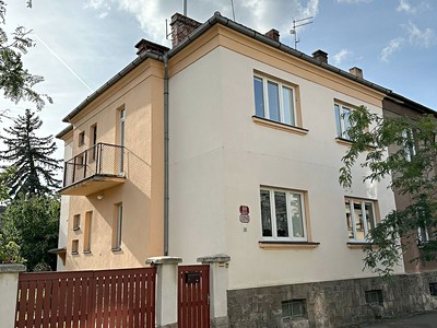 Pronájem bytu 3+kk 80 m²