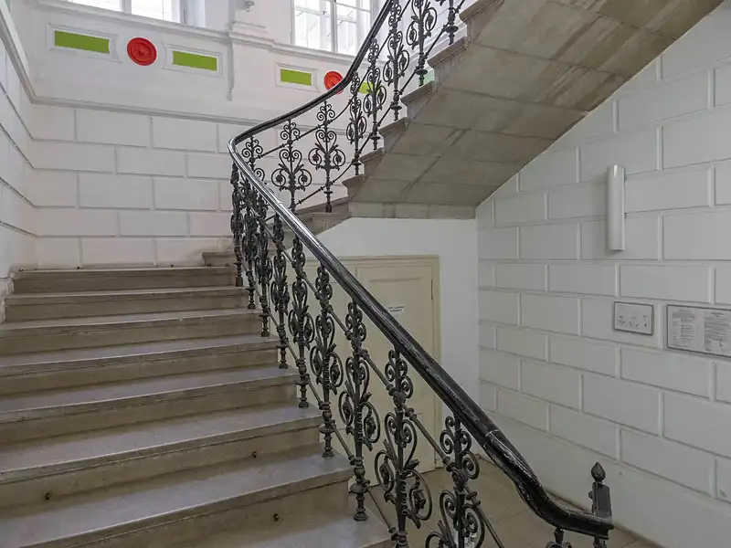 Pronájem kanceláře 300 m², Praha – náhled fotky 3