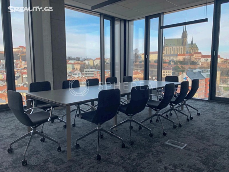 Pronájem kanceláře 200 m² – pohled 4