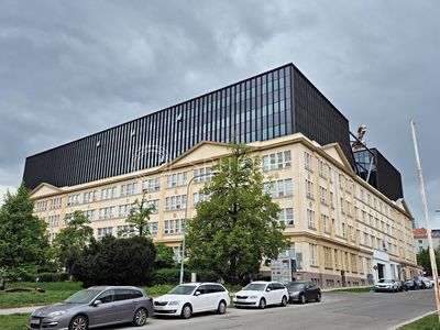 Pronájem kanceláře 146 m²