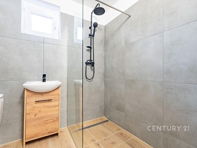 Pronájem bytu 2+kk 40 m² — photo 4