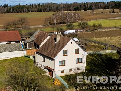 Prodej  rodinného domu 263 m², pozemek 1 178 m²