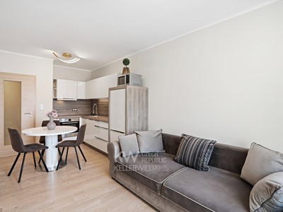 Pronájem bytu 2+kk 47 m² (Jednopodlažní)