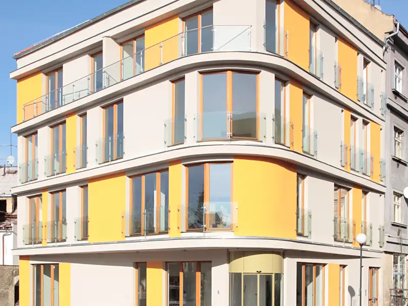 Prodej vily 888 m², pozemek 180 m², Louny – náhled fotky 1