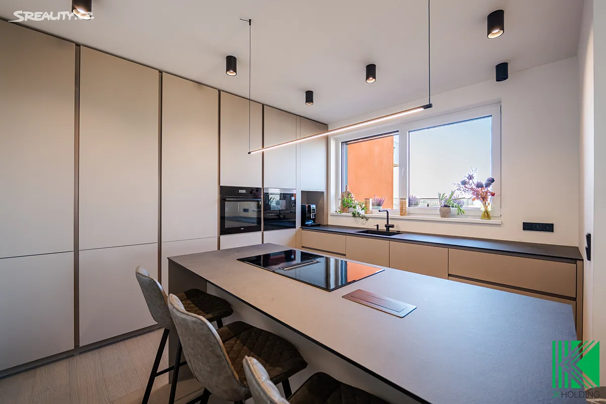 Prodej bytu 3+kk 98 m², Praha