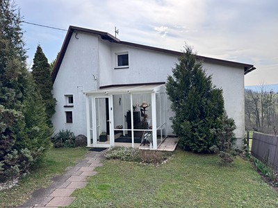 Prodej  rodinného domu 122 m², pozemek 2 012 m²