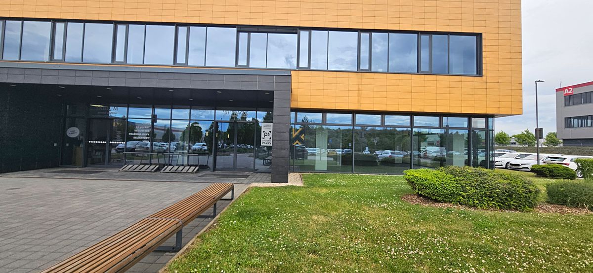 Pronájem obchodního prostoru 152 m² – fotografie 5