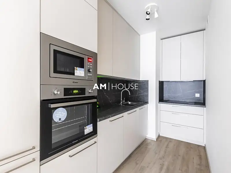 Pronájem bytu 3+kk 89 m², Praha – náhled fotky 3