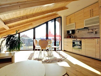 Pronájem bytu 3+kk 63 m²