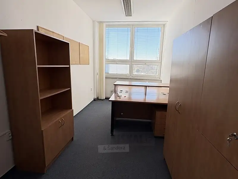 Pronájem kanceláře 35 m², České Budějovice – náhled fotky 3