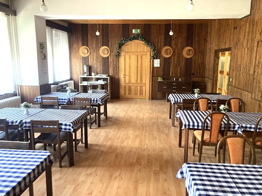 Pronájem restaurace 395 m²
