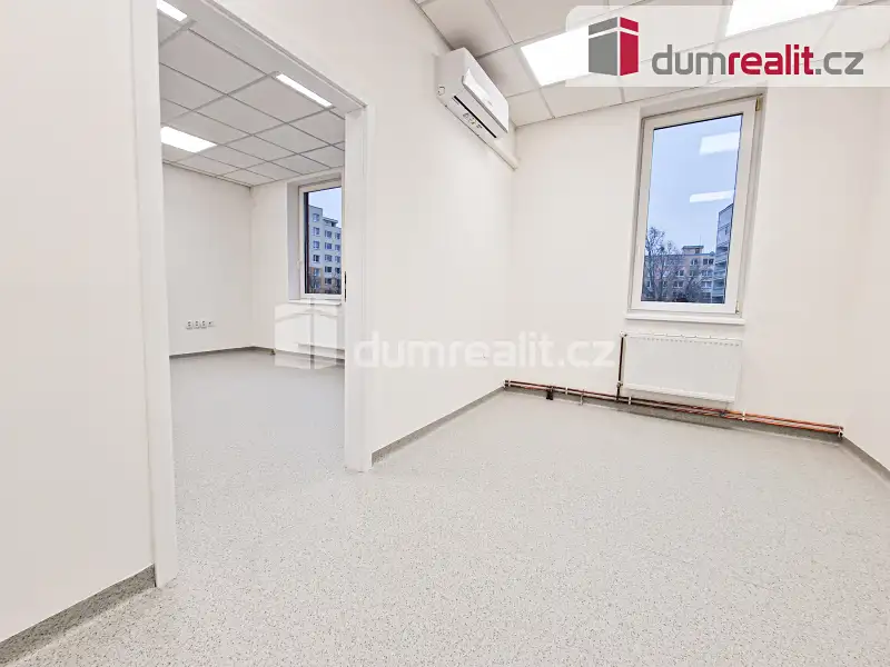 Pronájem ordinace 40 m², Most – náhled fotky 3