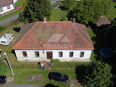 Prodej rodinného domu 240 m², pozemek 793 m²