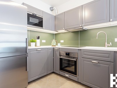 Pronájem bytu 4+kk 107 m²