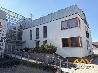 Pronájem bytu 4+kk 95 m²