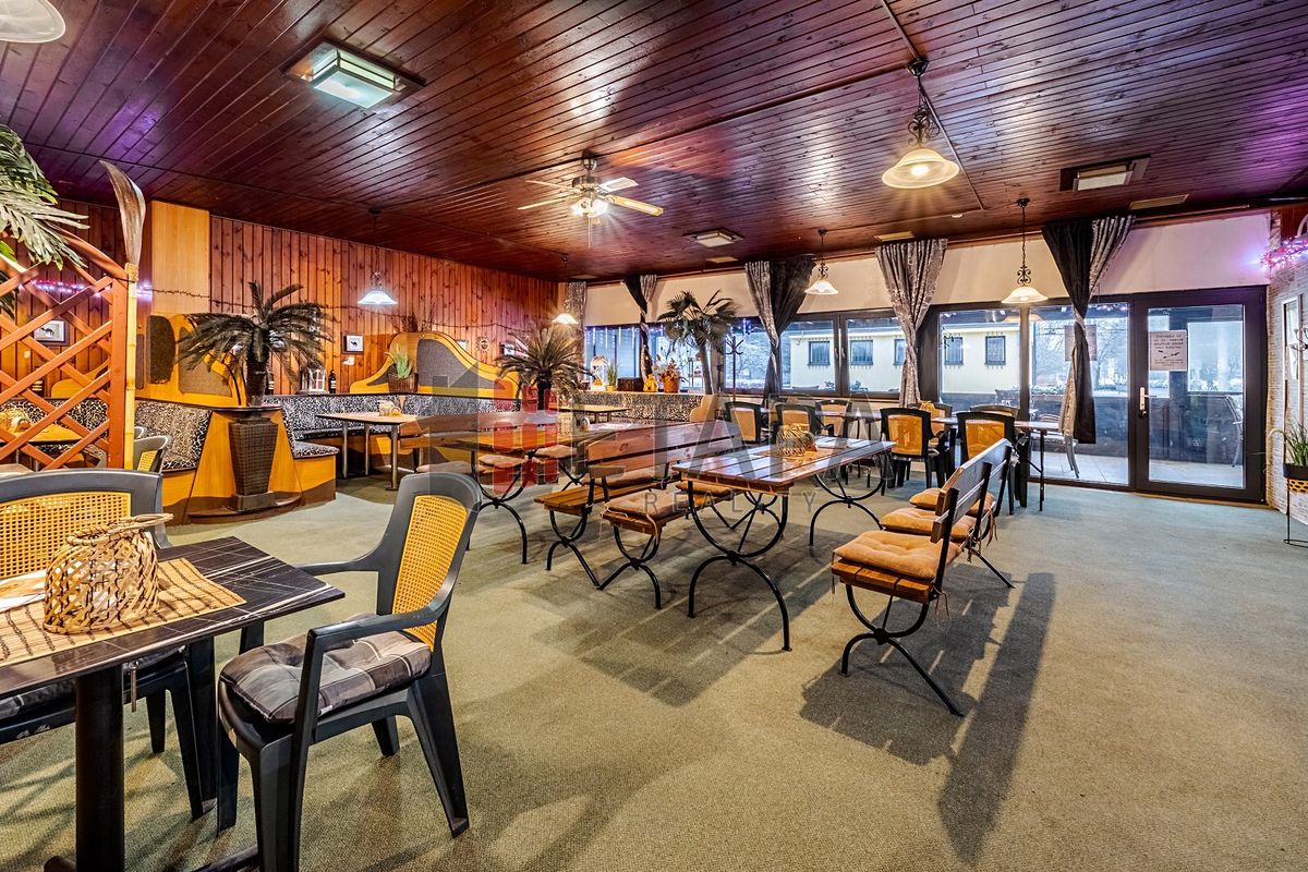 Prodej restaurace 272 m² – fotografie 3
